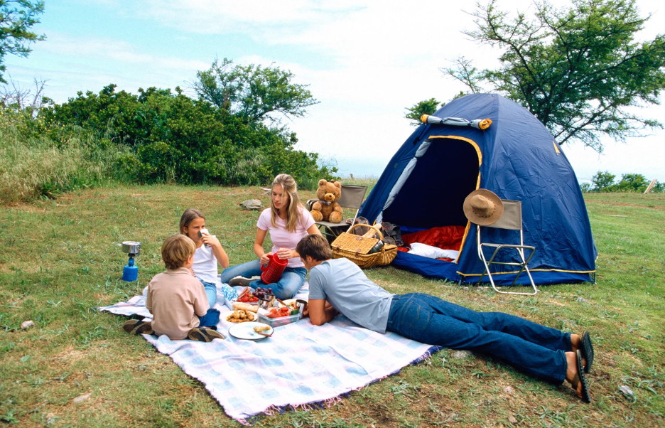 Essential First Aid Tips While Camping