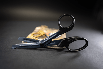 BUS (Basic Utility Shear) Light Weight Medical Scissor for EMT and First Responders| ONE SHEAR®