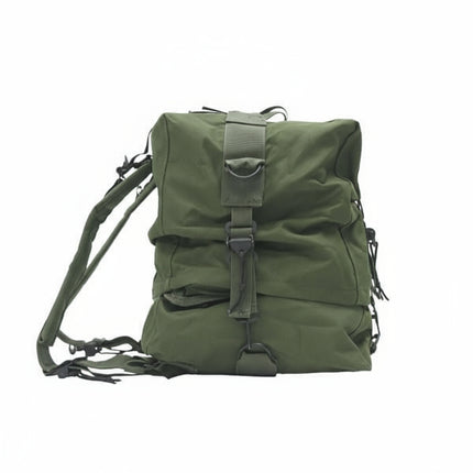 M-17 Medic Kit – vintage canvas medic bag with compartments and durable hardware.